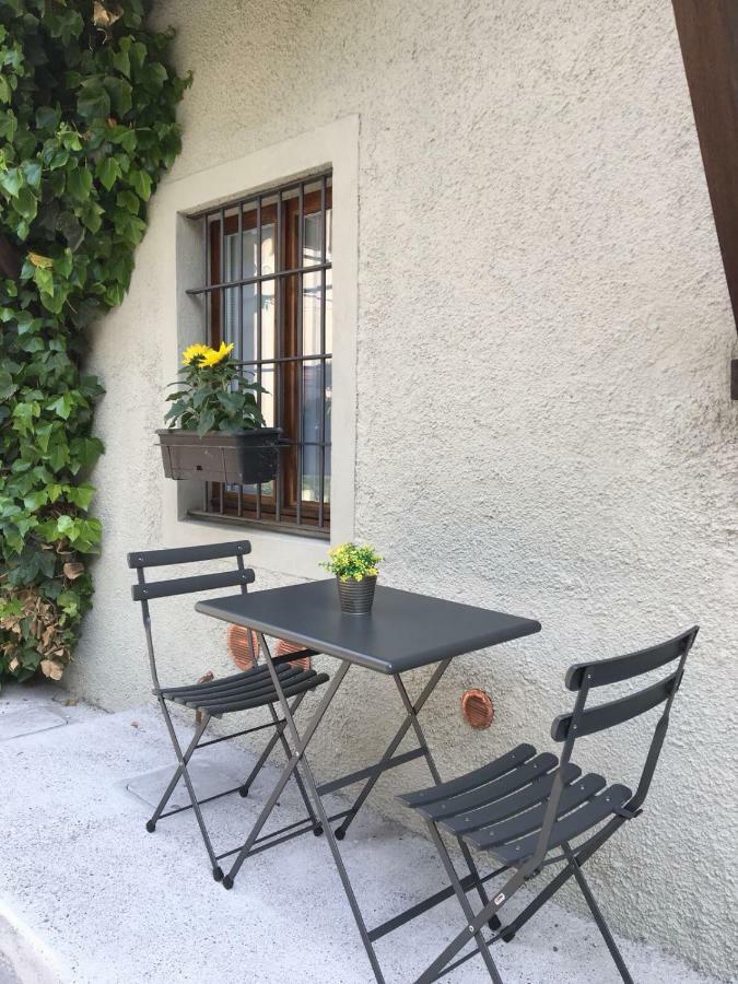 Single Room with Private Bathroom